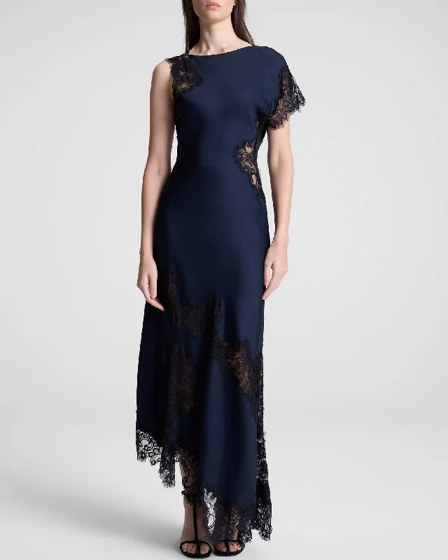 Alessia Dress Tunics Essential wardrobe