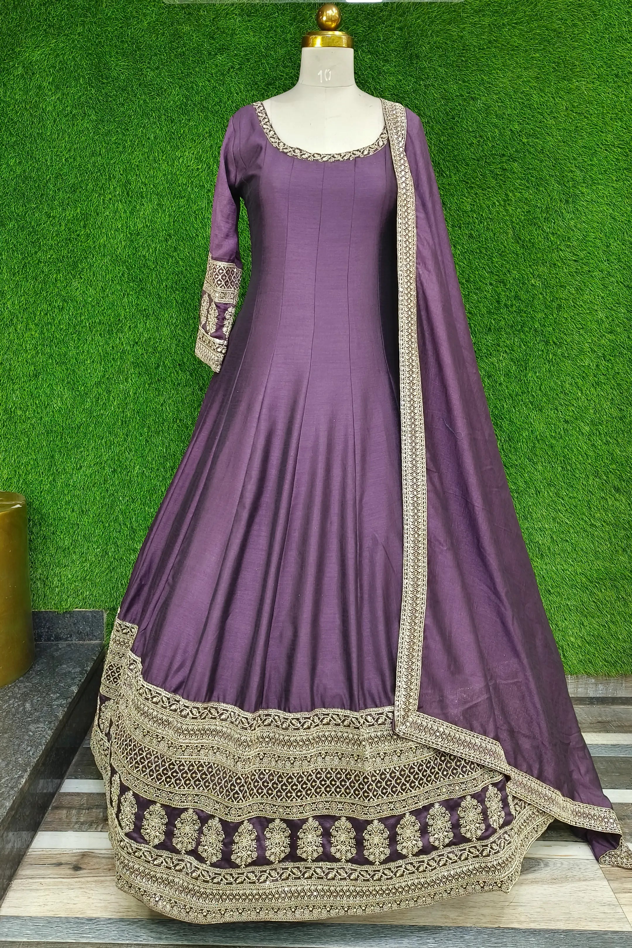 Full Flare Partywear Anarkali Dress In Chinnon With Dori Embroidery Work in Beautiful Mauve Tunics Fashionable chic Full Flare Partywear Anarkali Dress In Chinnon With Dori Embroidery Work in Beautiful Mauve Tunics Fashionable chic