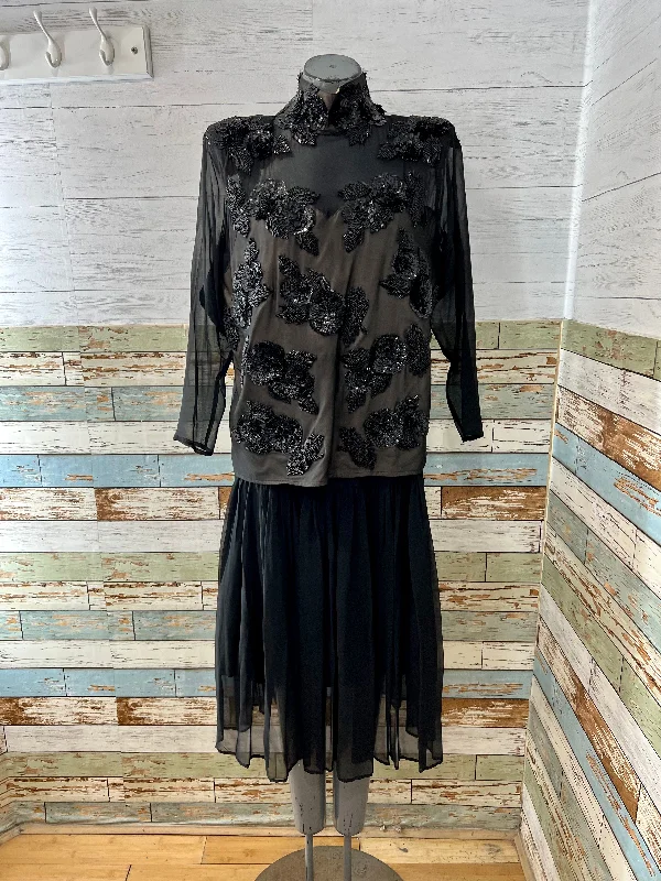 80’s Black 2 piece Skirt Set with Upper Mesh Embroidery Beads cashmere skirt fine