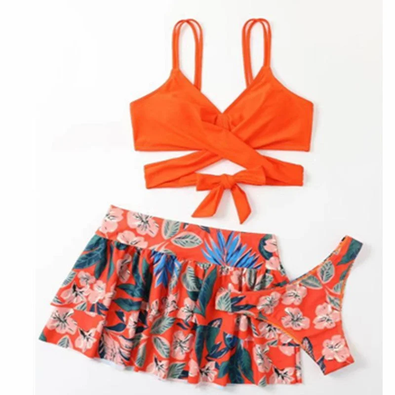 Women's Floral Print High Waist Swimming Pants, Swimming Skirt and Backless Top Three-piece Set Sleek Racerback Swimsuit Women's Floral Print High Waist Swimming Pants, Swimming Skirt and Backless Top Three-piece Set Sleek Racerback Swimsuit