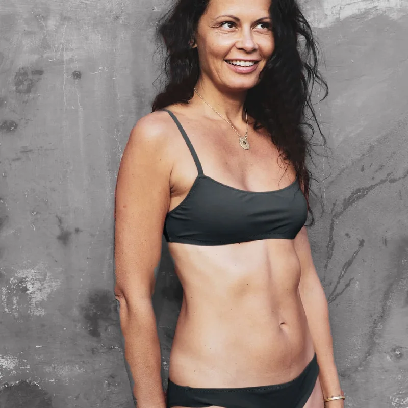 Nadia Swimsuit Top - Women - SE Sensitive Elastane - S021 Dark Grey Deep-V Swimsuit Design Nadia Swimsuit Top - Women - SE Sensitive Elastane - S021 Dark Grey Deep-V Swimsuit Design